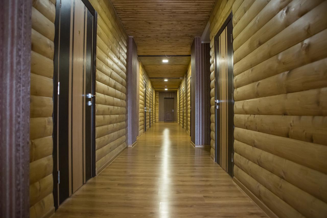 Hotel & Restaurant Complex Hap-Ok Brodki ภายนอก รูปภาพ