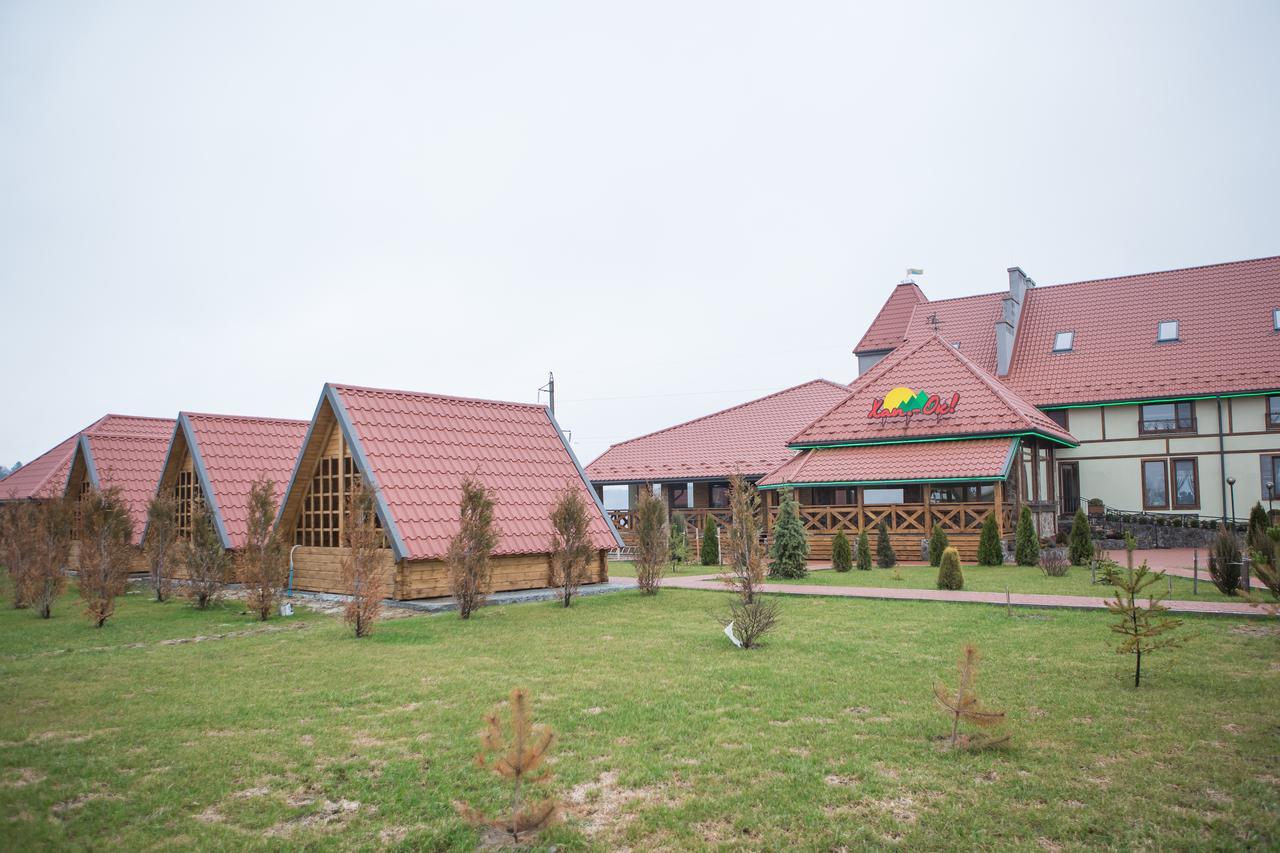 Hotel & Restaurant Complex Hap-Ok Brodki ภายนอก รูปภาพ